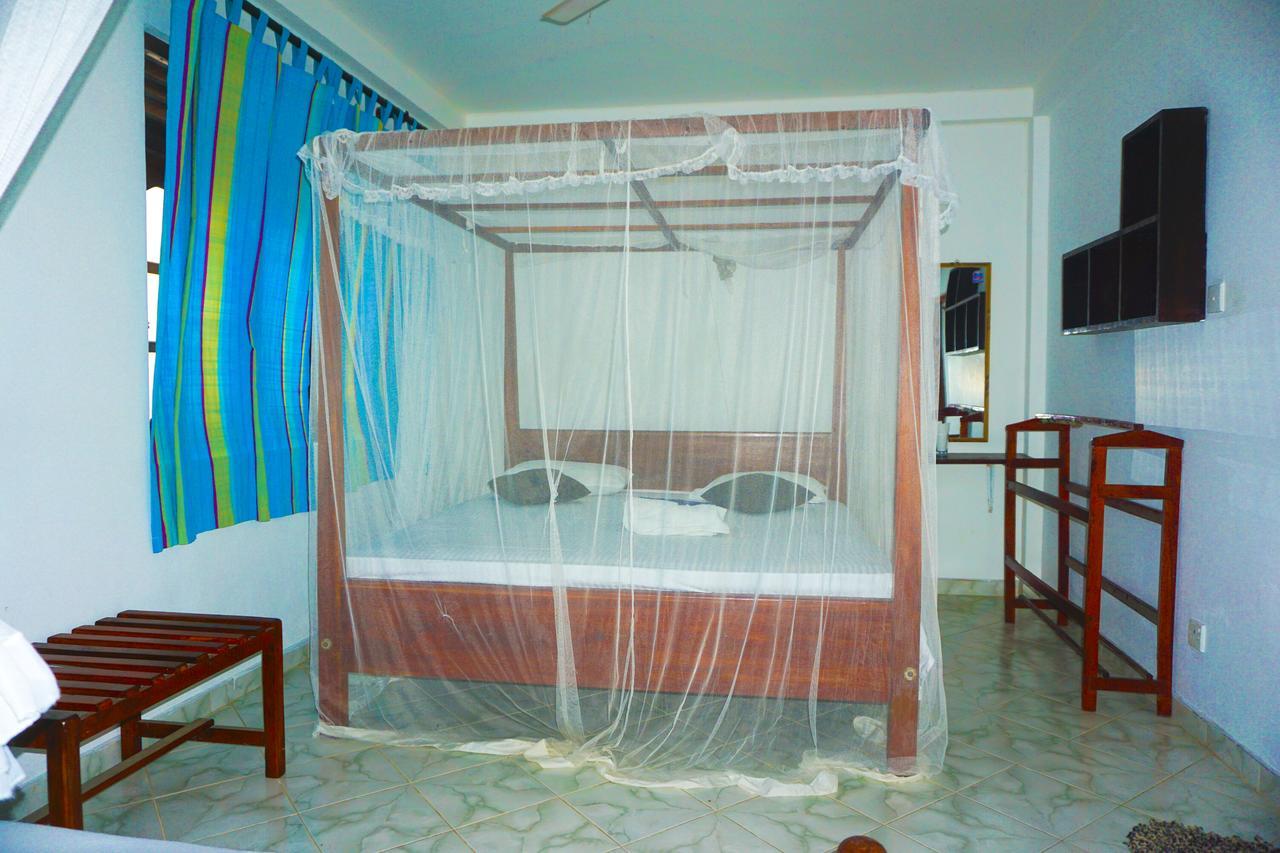 Panorama Rock Cafe Bed and Breakfast Tangalle Buitenkant foto